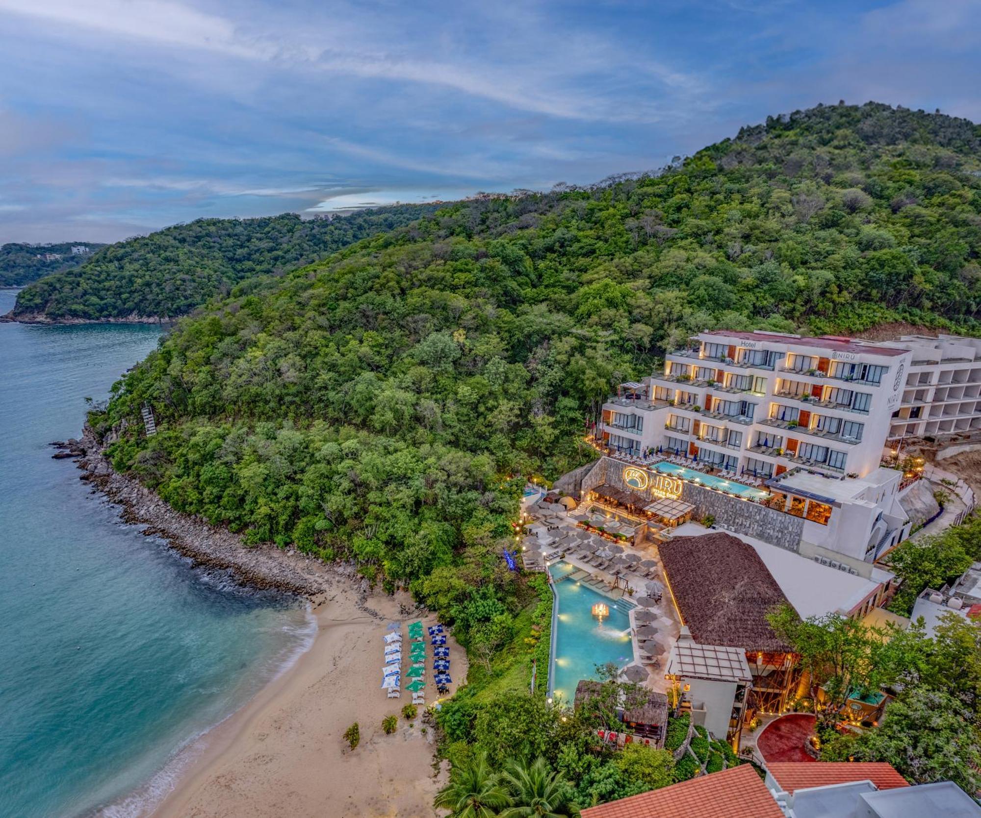 Niru Ocean Suites By Binniguenda Santa Cruz Huatulco Bagian luar foto