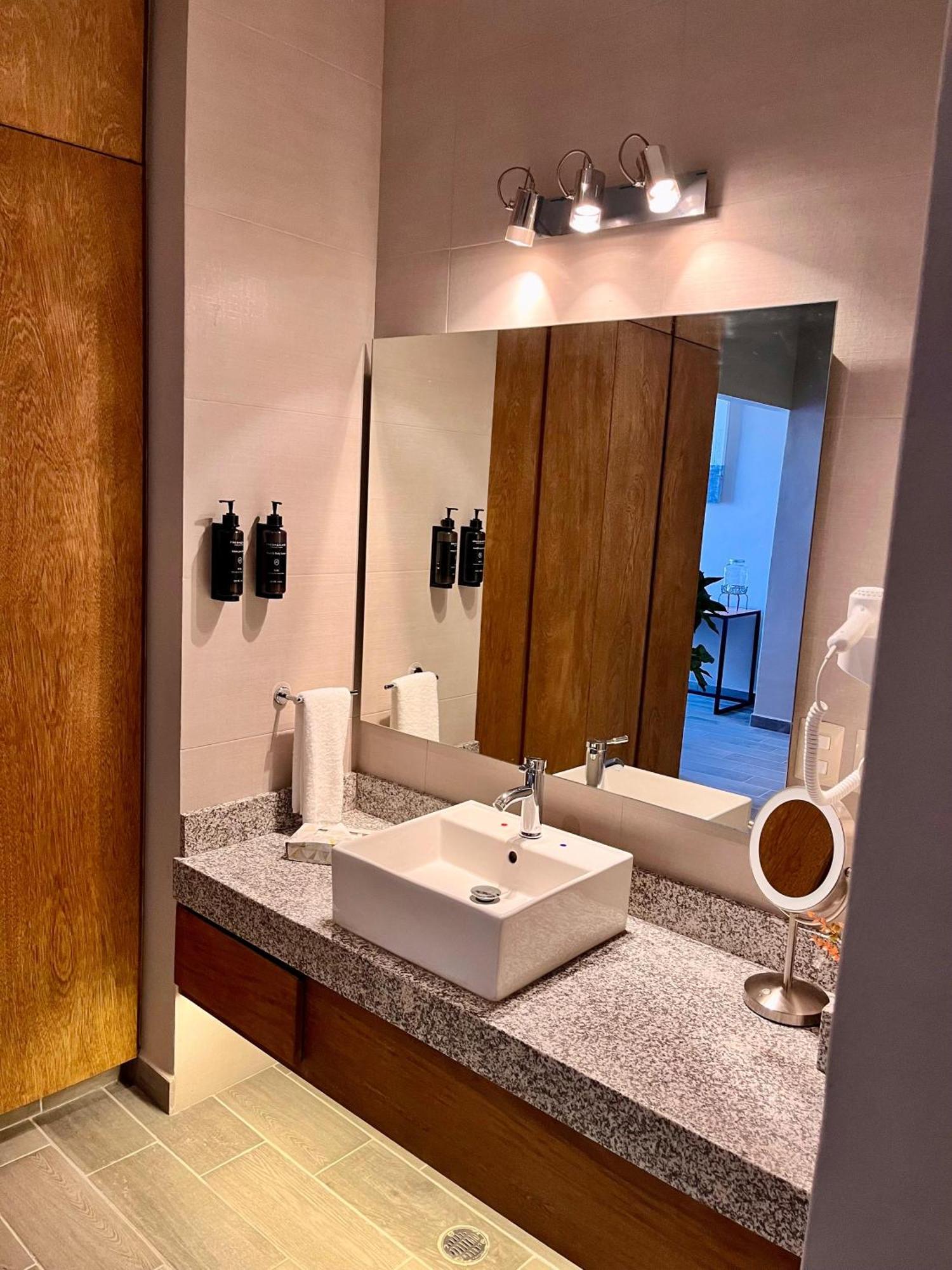 Niru Ocean Suites By Binniguenda Santa Cruz Huatulco Bagian luar foto